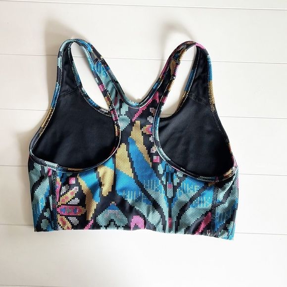 Nike Printed Racerback Bra - Picture 5 of 10